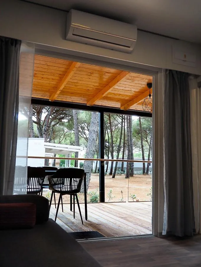 Campsite Lux Camp - Mobile Homes In Bi Village Fazana Croatia