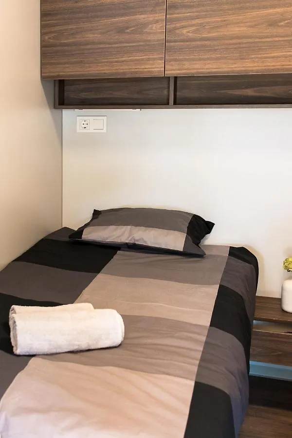 Campsite Lux Camp - Mobile Homes In Bi Village Fazana