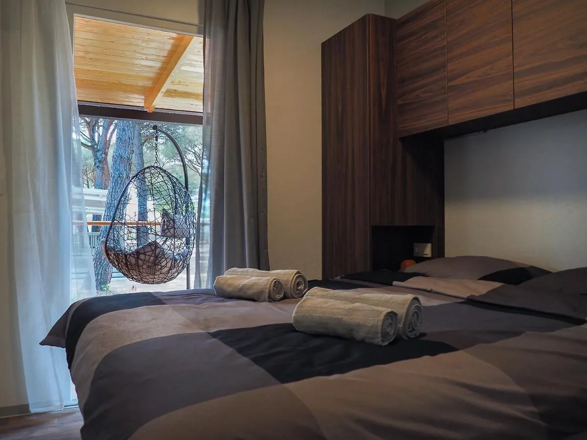 Lux Camp - Mobile Homes In Bi Village Fazana